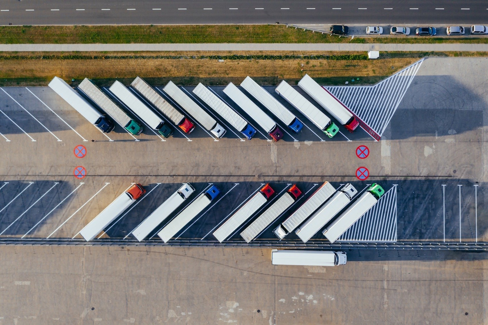 parked container trucks 