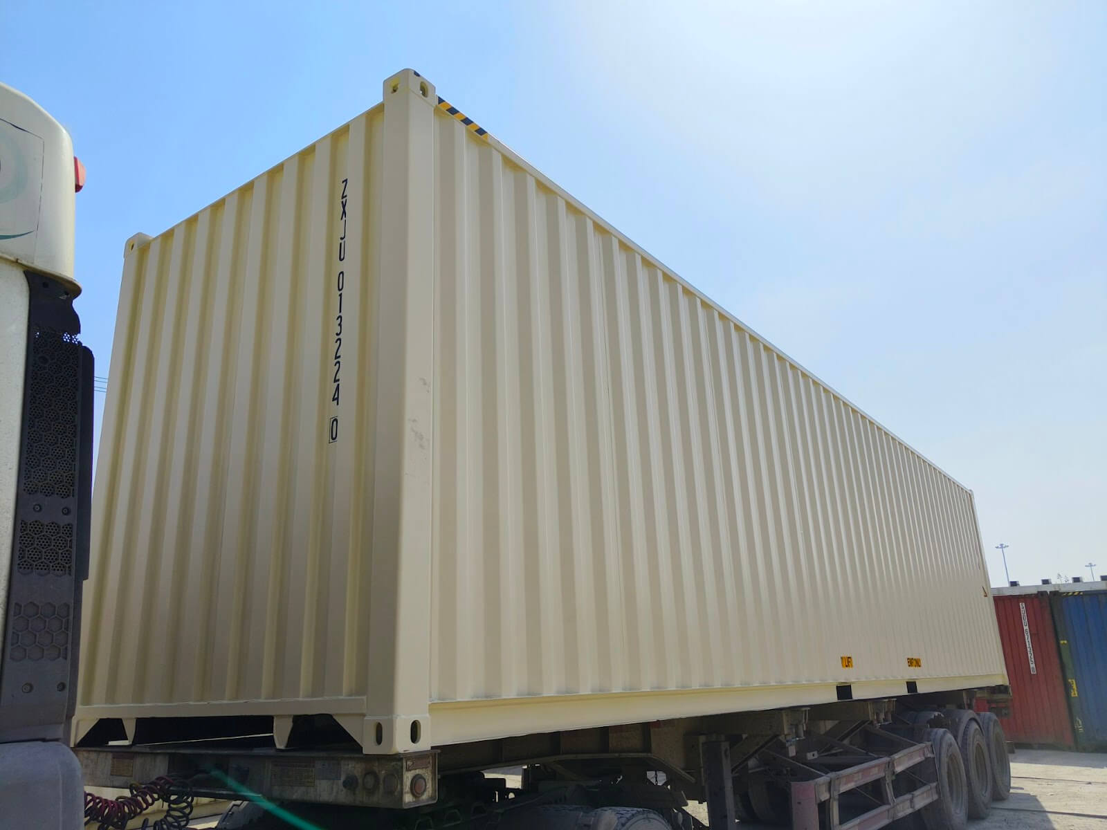New shipping container